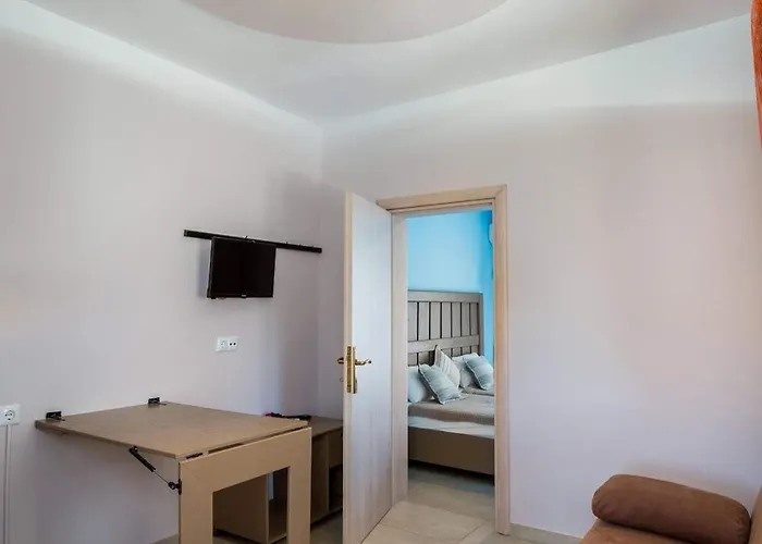 Apartament Lena Ii *